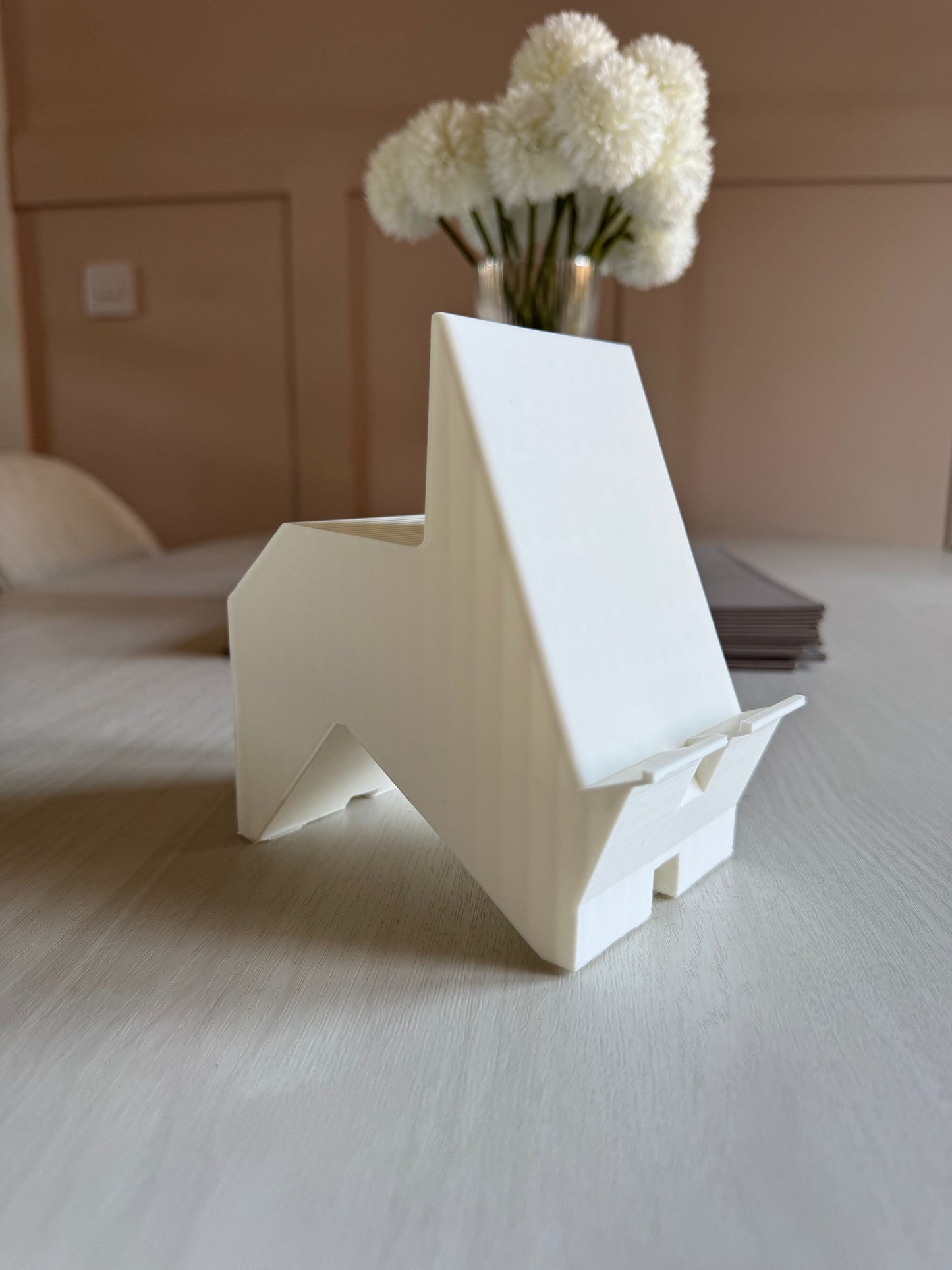 Harvmar Prints - Minimilaist Phone Stand